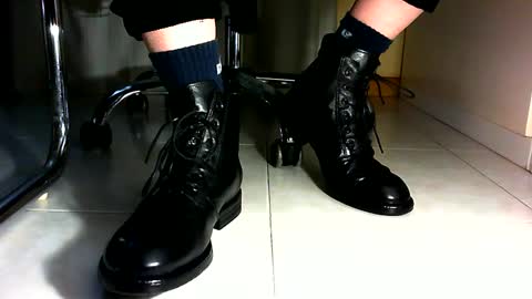 Snapshot of pablomenesssl chatting on 4, 1, 2025 Pablo Meness online show from 4, 1, 2025