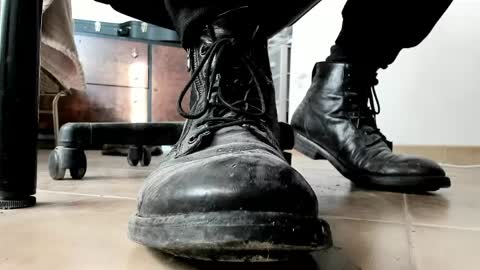 Pablo Meness online show from 18, 4, 2026