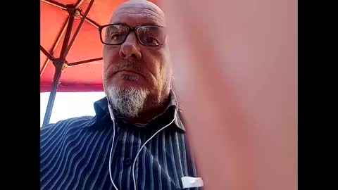 Snapshot of pacobix53 chatting on 17, 4, 2026 Fran55bcn online show from 17, 4, 2026