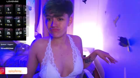 Snapshot of pafebame chatting on 29, 10, 2025 Fernanda online show from 29, 10, 2025