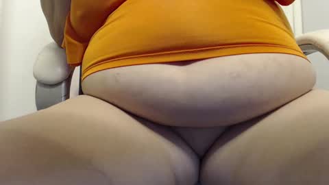 paiperhalliwey online show from 25, 1, 2025