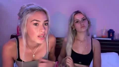 Snapshot of paisleyowens chatting on 23, 7, 2026 paisleyowens online show from 23, 7, 2026