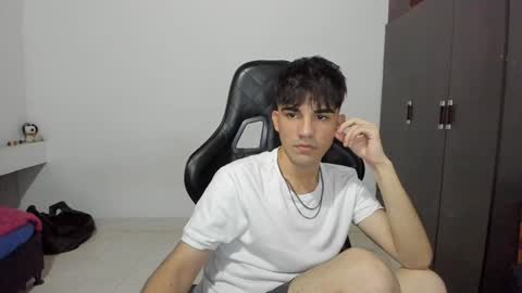 Snapshot of pakun_ chatting on 20, 12, 2024 pakun_ online show from 20, 12, 2024