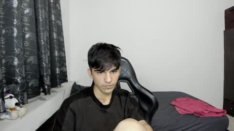 Snapshot of pakun_ chatting on 11, 1, 2025 pakun_ online show from 11, 1, 2025