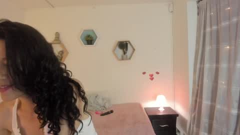 Paloma  online show from 8, 6, 2026