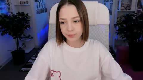 Snapshot of pambeeslyy chatting on 27, 10, 2025 Pam online show from 27, 10, 2025