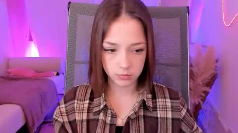 Snapshot of pambeeslyy chatting on 16, 12, 2025 Pam online show from 16, 12, 2025