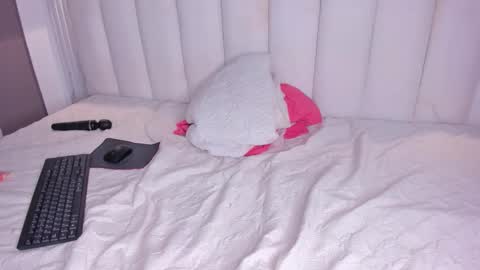 Snapshot of pamela_78_ chatting on 1, 11, 2025 pamela online show from 1, 11, 2025