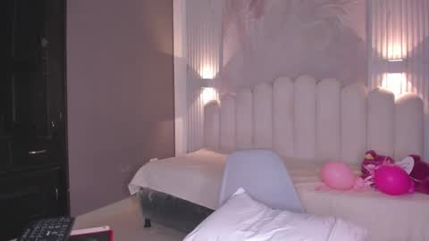 Snapshot of pamela_78_ chatting on 2, 12, 2025 pamela online show from 2, 12, 2025