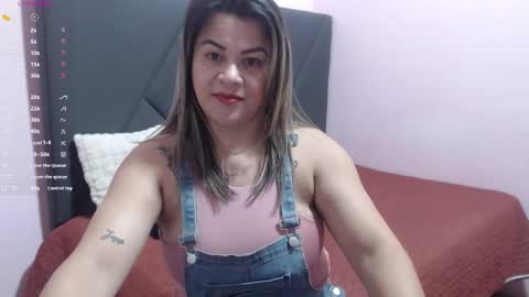 pamela_echeverria online show from 22, 11, 2025