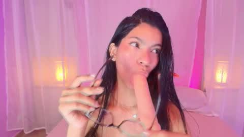 Snapshot of pamelaascott chatting on 29, 1, 2025 P A M online show from 29, 1, 2025