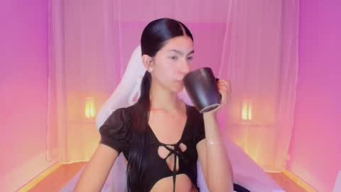 Snapshot of pamelaascott chatting on 6, 3, 2025 P A M online show from 6, 3, 2025