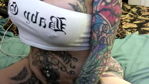 PAMELA GUNNS online show from 20, 3, 2026