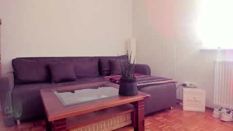 pampersandspanking online show from 6, 11, 2025