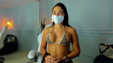 Snapshot of pamplemusa_ chatting on 14, 2, 2026 pamplemusa_ online show from 14, 2, 2026