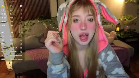 Lina online show from 25, 4, 2026