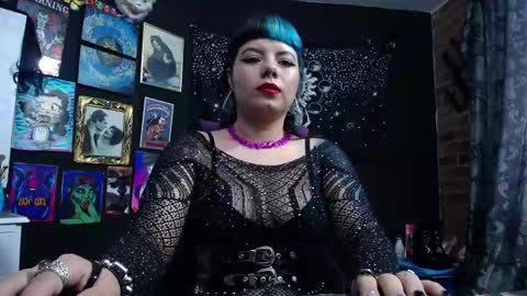       online show from 11, 2, 2025