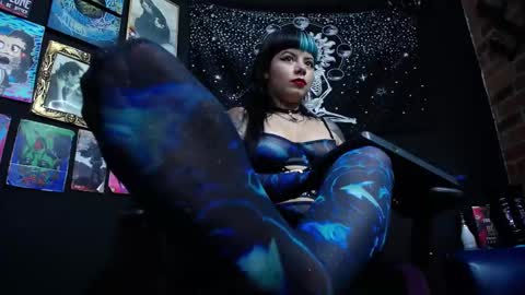       online show from 3, 3, 2025