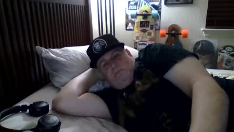 panos online show from 4, 2, 2025