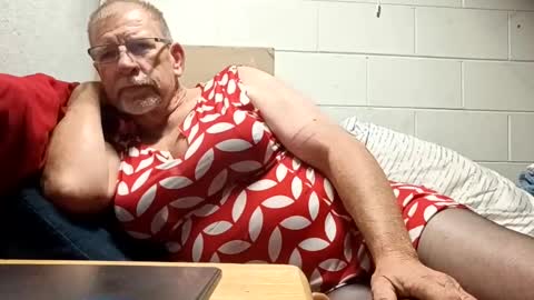 Snapshot of pantyfun32 chatting on 3, 11, 2025 a online show from 3, 11, 2025