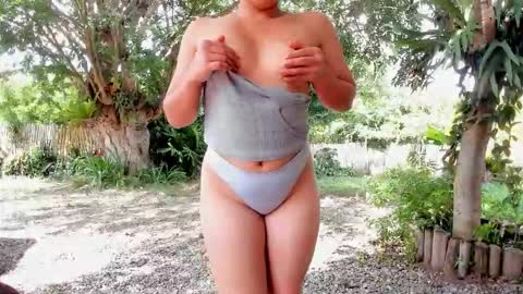 Snapshot of paoguerrax354 chatting on 23, 11, 2025 paoguerrax354 online show from 23, 11, 2025