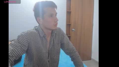 Snapshot of paola_alexander chatting on 27, 1, 2025 paola y alexander online show from 27, 1, 2025