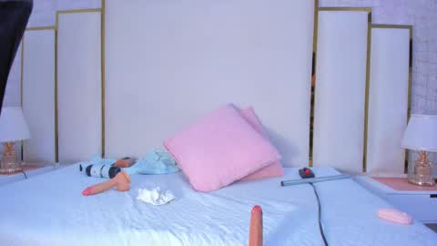 Snapshot of paolaa_rodriguez chatting on 3, 12, 2025 Paola online show from 3, 12, 2025