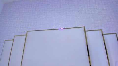 Paola  online show from 15, 12, 2025