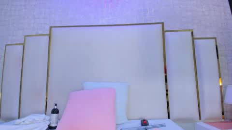 Paola  online show from 14, 4, 2026