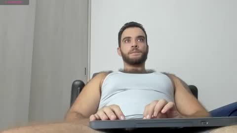 Snapshot of paolo_hanma chatting on 2, 10, 2025 Paolo online show from 2, 10, 2025