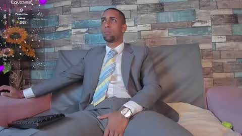 Snapshot of paolo_johnson chatting on 13, 2, 2025 Paolo online show from 13, 2, 2025