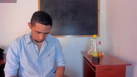 Snapshot of paolo_johnson chatting on 4, 3, 2025 Paolo online show from 4, 3, 2025