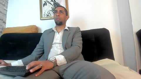 Snapshot of paolo_johnson chatting on 16, 10, 2025 Paolo online show from 16, 10, 2025