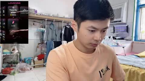 Snapshot of paopaotang61 chatting on 1, 10, 2025 paopaotang61 online show from 1, 10, 2025