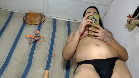 PAOSEXYASS online show from 10, 8, 2026