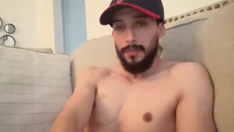 papicubano_guapo23cm online show from 15, 2, 2026