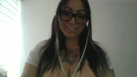 paprika 01sx online show from 14, 4, 2026