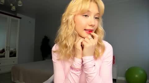 Melena online show from 13, 11, 2025