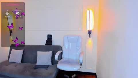 Snapshot of paradise_boy_s chatting on 4, 12, 2025 Ryan And Casper online show from 4, 12, 2025