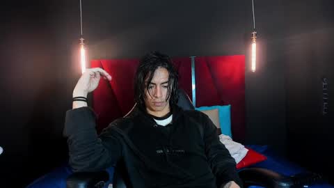 paranoidtemptaion_ online show from 15, 2, 2025