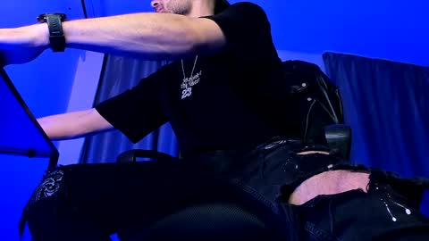 Paris online show from 2, 12, 2024