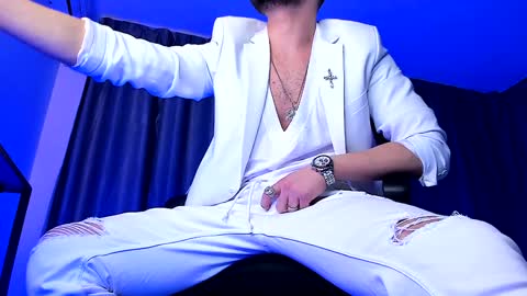 Paris online show from 24, 12, 2024