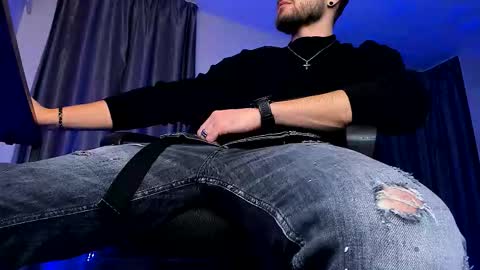 Paris online show from 12, 11, 2025