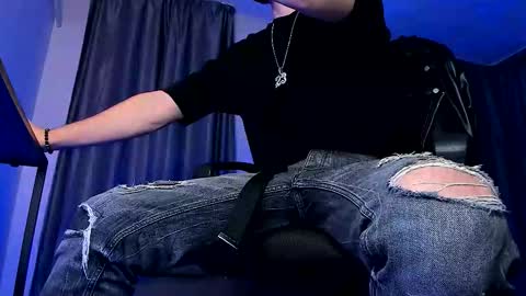 Paris online show from 14, 12, 2025