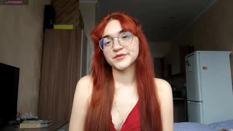 Snapshot of parisstoot chatting on 10, 11, 2025 Michelle online show from 10, 11, 2025