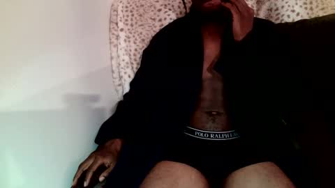 Snapshot of parlaytellio chatting on 20, 2, 2025 Parlay Tellio online show from 20, 2, 2025