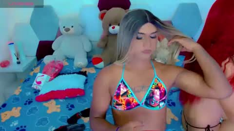 Snapshot of party_duo_trans chatting on 22, 1, 2025 sara y cata online show from 22, 1, 2025