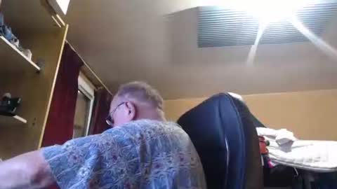 Snapshot of pascal88881 chatting on 28, 10, 2025 pascal88881 online show from 28, 10, 2025