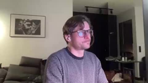 Snapshot of pascal_40 chatting on 18, 12, 2025 pascal_40 online show from 18, 12, 2025