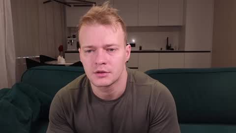 Snapshot of pashka_x chatting on 18, 1, 2025 Pashka online show from 18, 1, 2025